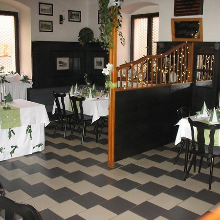 Hotel Kovarna Decin Luaran gambar