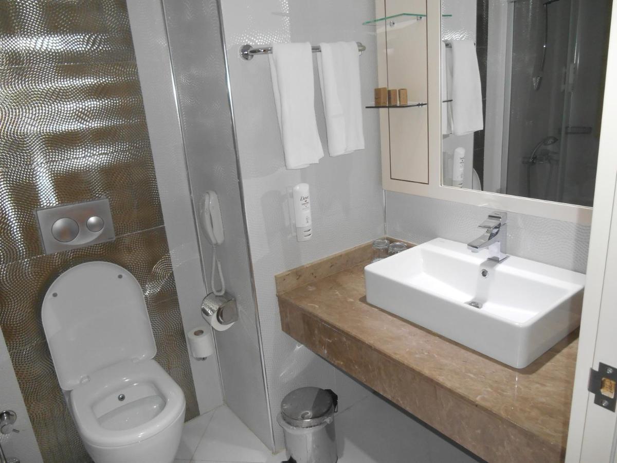 Hotel Kovarna Decin Luaran gambar