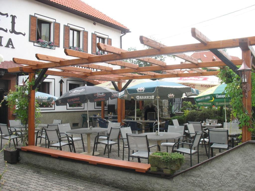 Hotel Kovarna Decin Luaran gambar