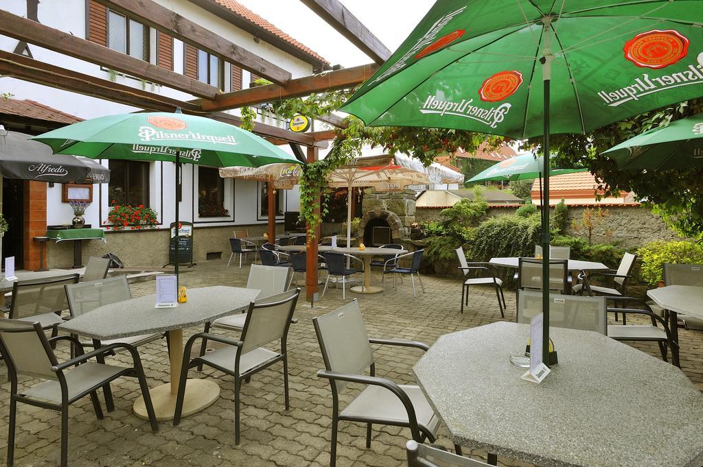 Hotel Kovarna Decin Luaran gambar