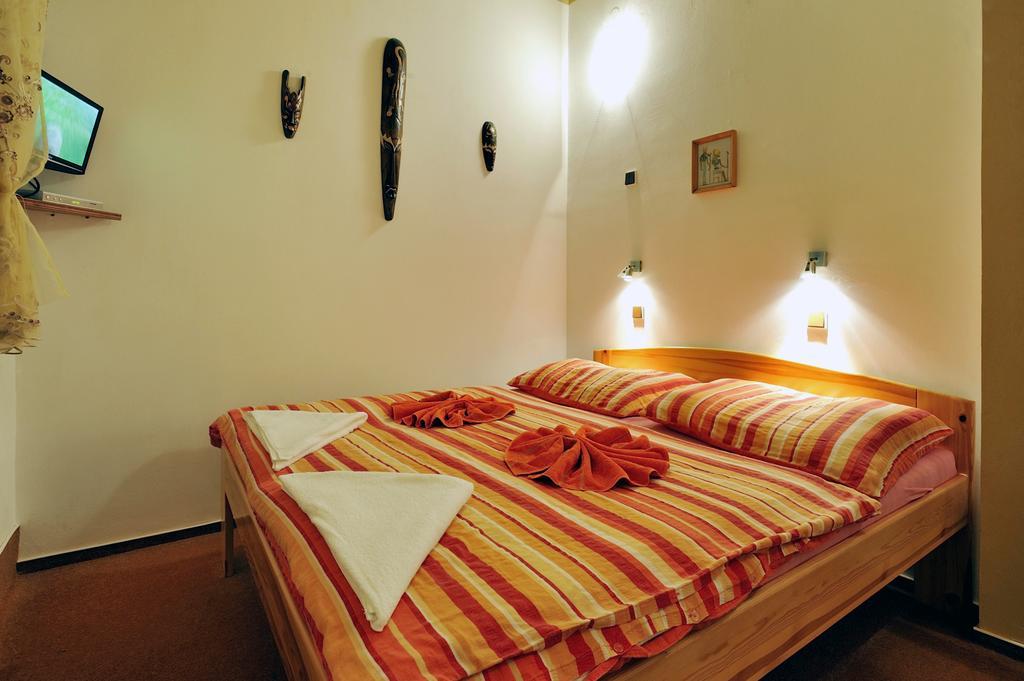 Hotel Kovarna Decin Luaran gambar